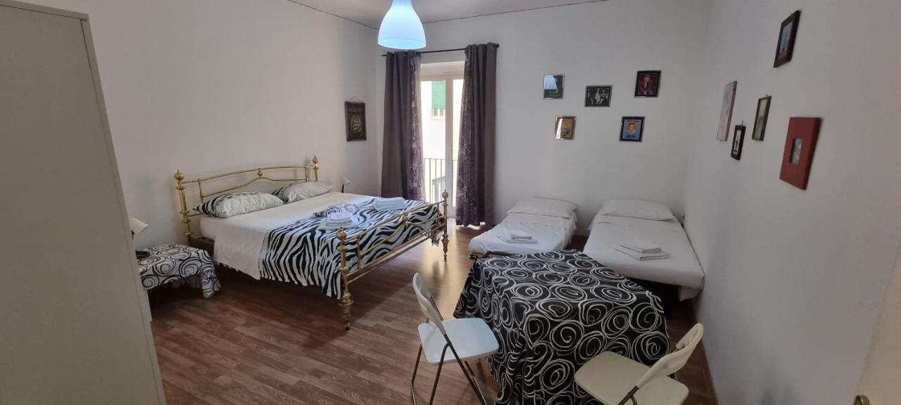Affittacamere Nilo Nápoles Habitación foto